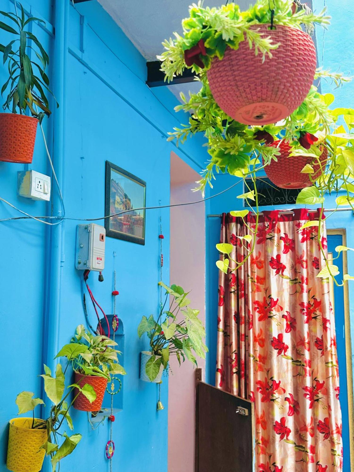Home Stay Suraj Inn Варанасі Екстер'єр фото