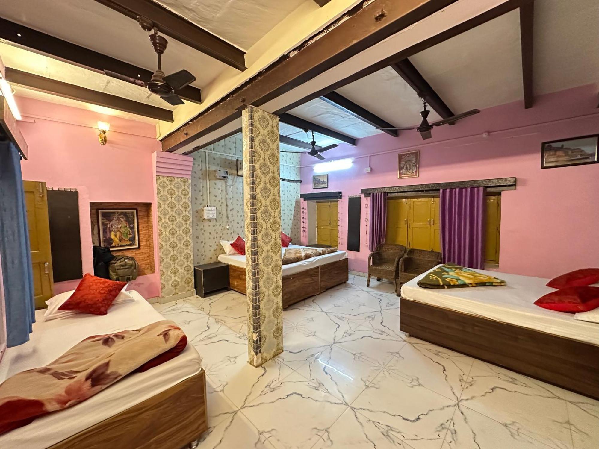Home Stay Suraj Inn Варанасі Екстер'єр фото